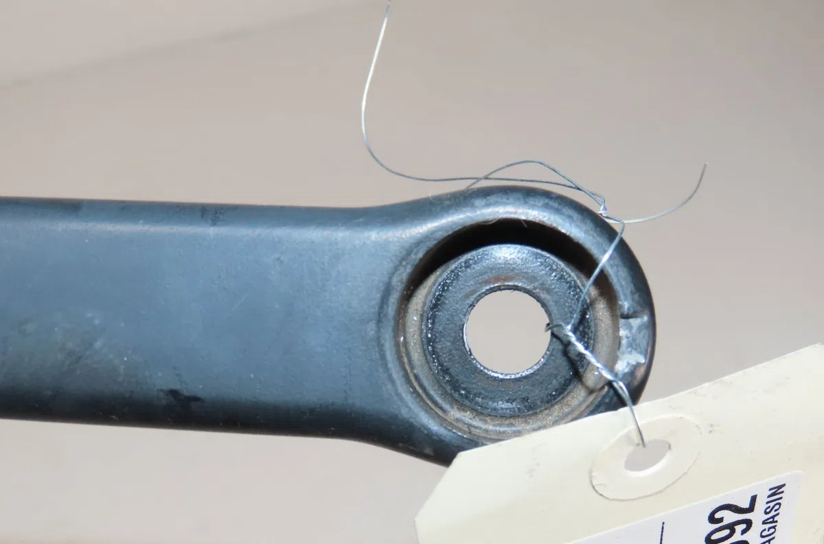 Bras essuie-glace avant droit Citroën C4 GRAND PICASSO I (UA_) 2.0 hdi 150 (2009-2013) occasion