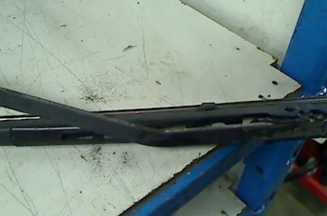 Bras essuie-glace avant droit CITROEN SAXO occasion