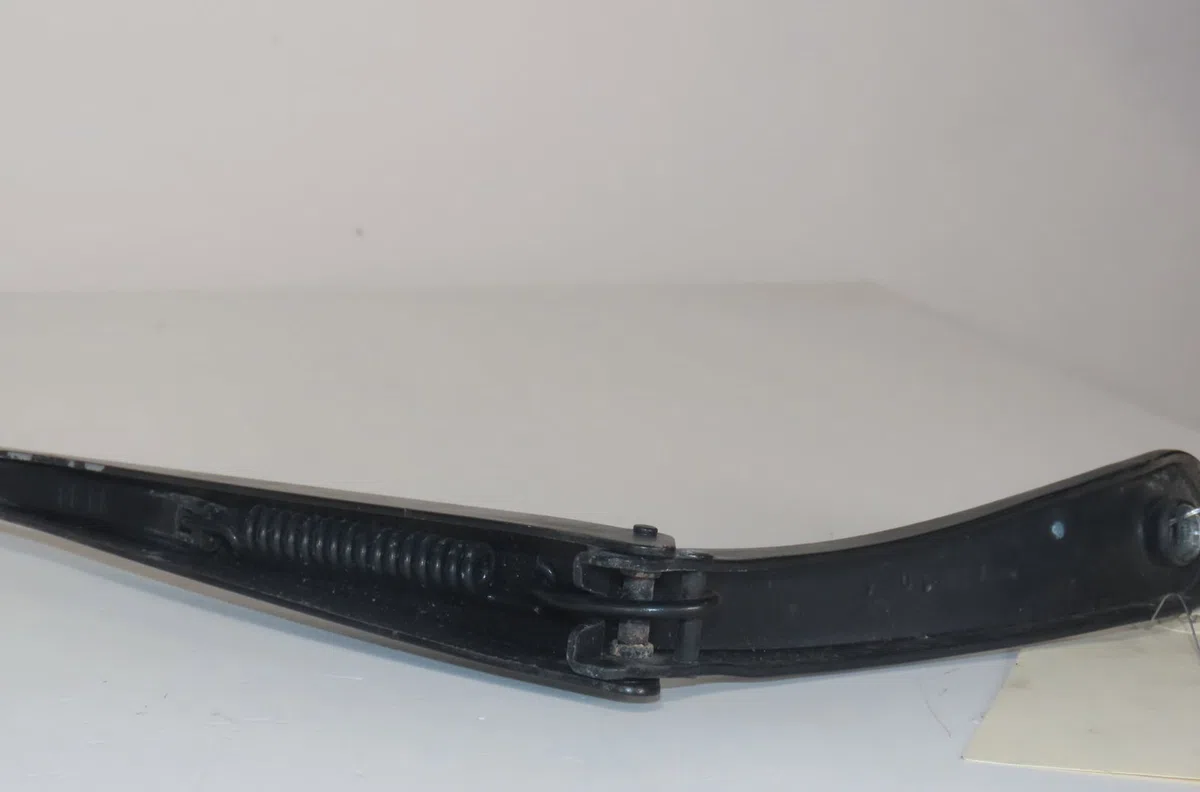 Bras essuie-glace avant droit Dacia DUSTER (HS_) 1.5 dci (2010-2018) occasion
