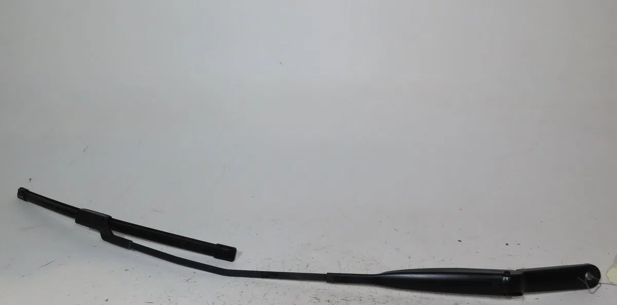 Bras essuie-glace avant droit Fiat BRAVO II (198_) 1.6 d multijet (198axm1b) (2008-2014) occasion