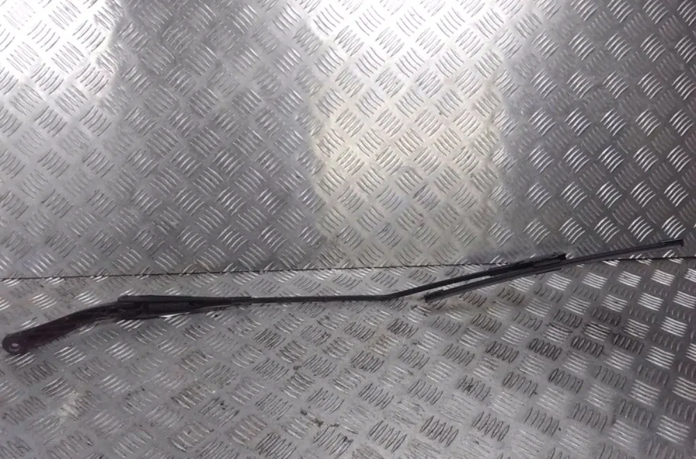 Bras essuie-glace avant droit Fiat PUNTO EVO (199_) 1.3 d multijet (199axc1a, 199bxc1a, 199axt1a, 199bxt1a) (2009-2012) 