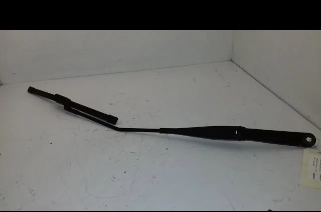 Bras essuie-glace avant droit Ford FIESTA VI (CB1, CCN) 1.4 tdci (2010-2012) 3 portes occasion