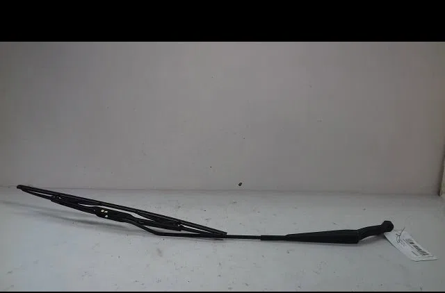 Bras essuie-glace avant droit Honda CIVIC VI Fastback (MA, MB) 1.4 i (ma8, mb2) (1995-2001) occasion