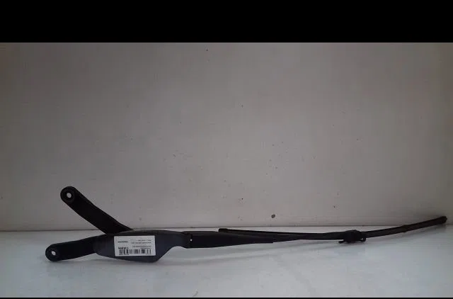 Bras essuie-glace avant droit Mercedes-benz CLASSE C (W204) C 220 cdi (204.008) (2007-2008) 4 portes occasion