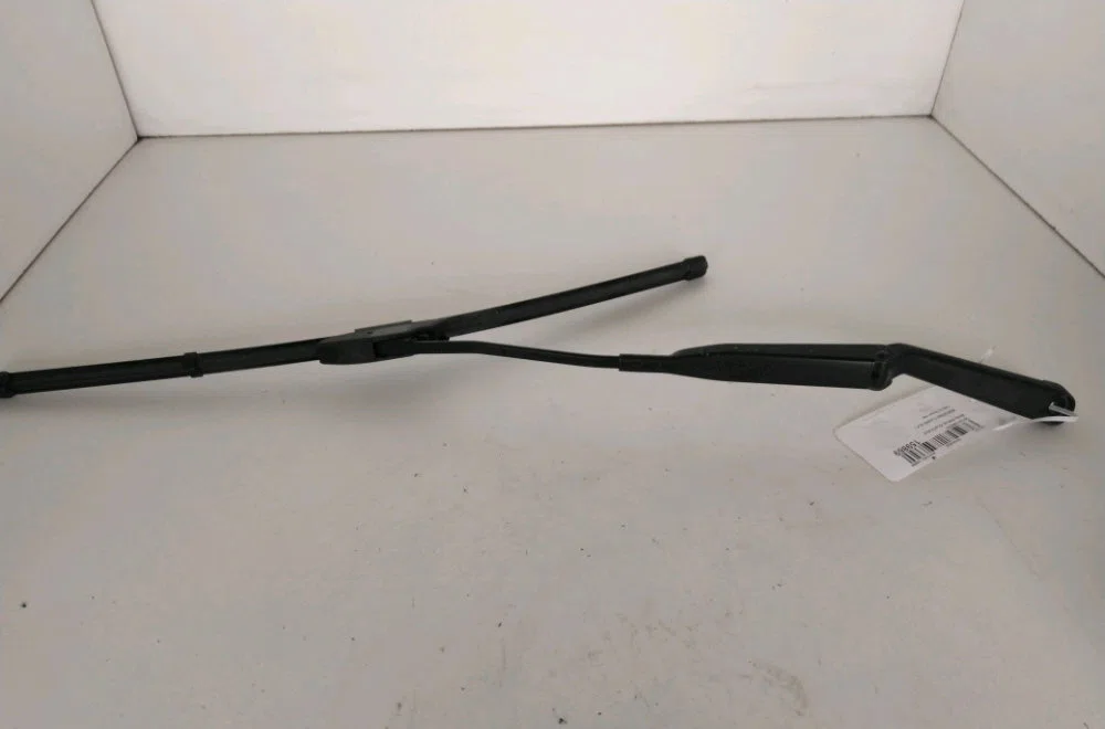 Bras essuie-glace avant droit Mercedes-benz SLK (R170) 200 (170.435) (1996-2000) occasion