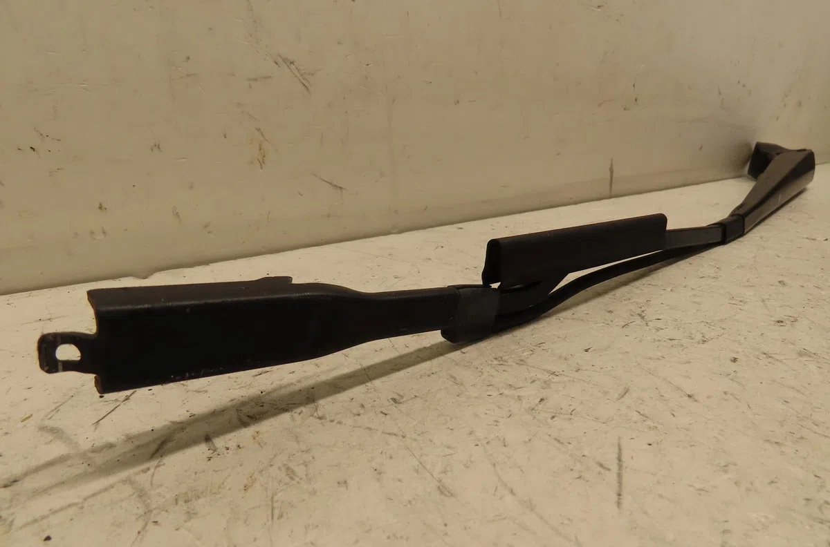 Bras essuie-glace avant droit Mercedes-benz VITO - MIXTO Camionnette (W639) 109 cdi (639.601, 639.603, 639.605) (2003) o