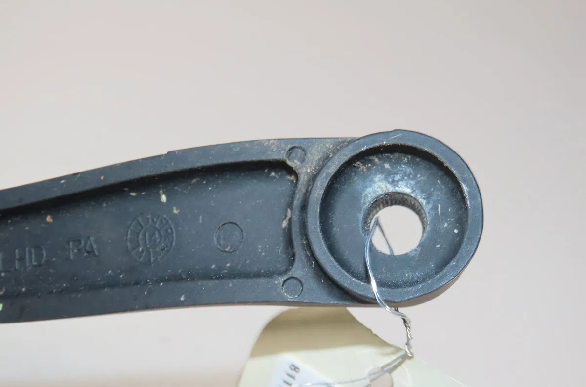 Bras essuie-glace avant droit OPEL ANTARA occasion