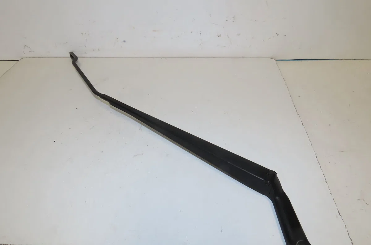 Bras essuie-glace avant droit Peugeot 206 (2L_, 2M_) 1.4 hdi eco 70 (2009-2013) 5 portes occasion