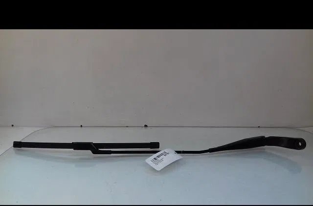 Bras essuie-glace avant droit Peugeot 308 II (LB_, LP_, LW_, LH_, L3_) 1.2 thp 130 (2013-2021) occasion