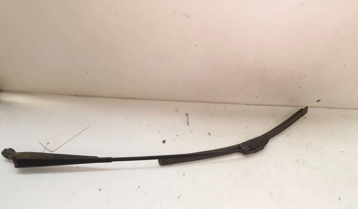 Bras essuie-glace avant droit RENAULT CLIO 2002 occasion