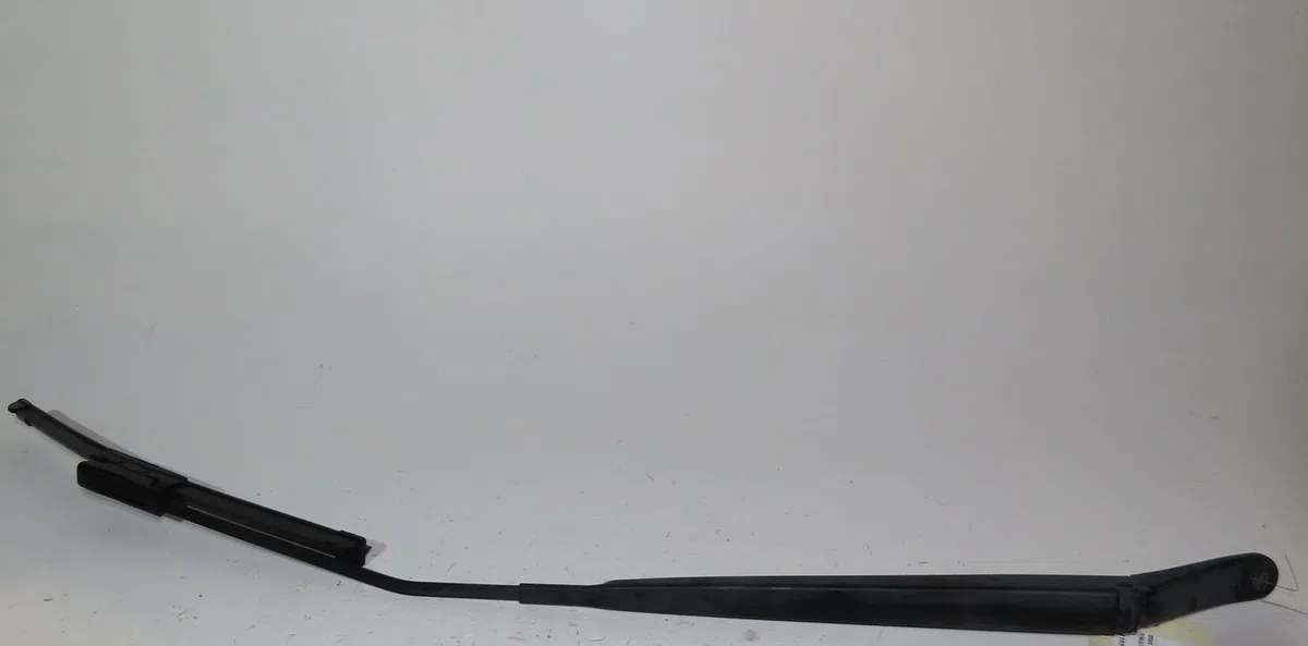 Bras essuie-glace avant droit Renault LAGUNA III Grandtour (KT0-1) 1.5 dci (kt0a, kt0r, kt02) (2007-2015) occasion