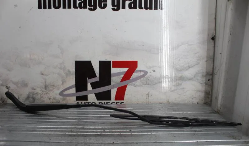Bras essuie-glace avant droit RENAULT MEGANE 2 PHASE 1 occasion