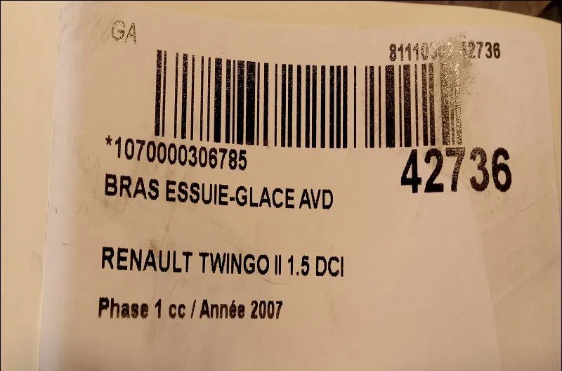 Bras essuie-glace avant droit Renault TWINGO II (CN0_) 1.5 dci (cn0e) (2007-2014) 3 portes occasion