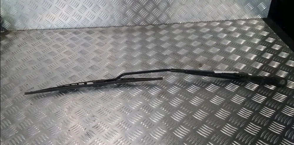 Bras essuie-glace avant droit Skoda FABIA I Combi (6Y5) 1.4 tdi (2003-2007) occasion