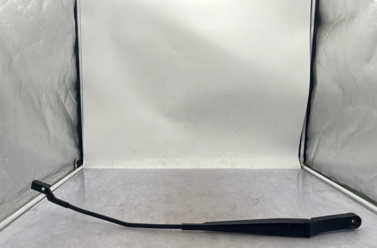 Bras essuie-glace avant droit SKODA RAPID SPACEBACK PHASE 2 occasion