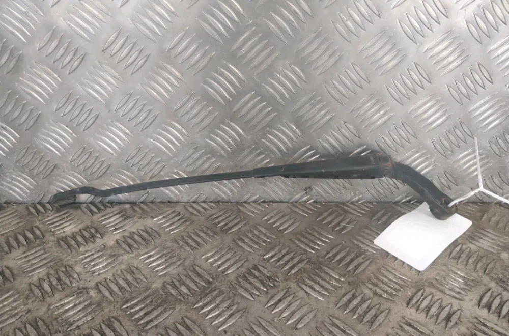 Bras essuie-glace avant droit Suzuki VITARA (ET, TA, TD) 1.9 d traction intégrale (se 419td) (1995-1998) occasion