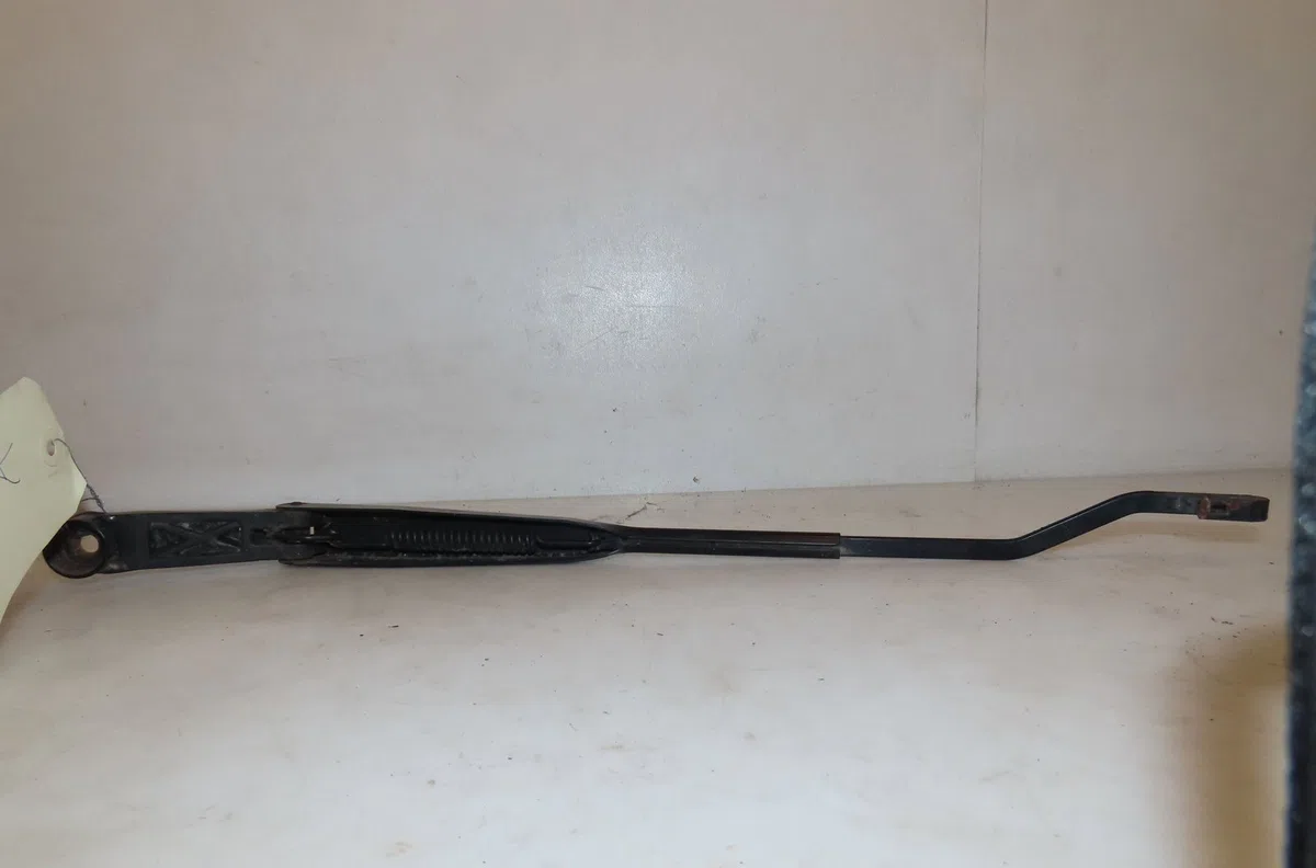 Bras essuie-glace avant droit Toyota RAV 4 I Cabrio (_A1_) 2.0 4wd (sxa11) (1997-2000) occasion