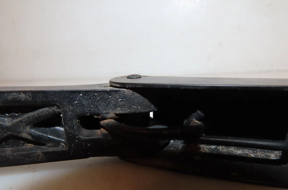 Bras essuie-glace avant droit Toyota RAV 4 I Cabrio (_A1_) 2.0 4wd (sxa11) (1997-2000) occasion