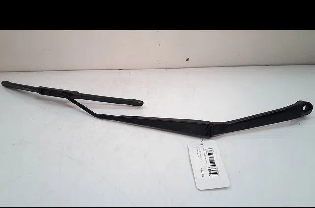 Bras essuie-glace avant droit Toyota RAV 4 II (_A2_) 2.0 4wd (aca21, aca20) (2000-2005) occasion