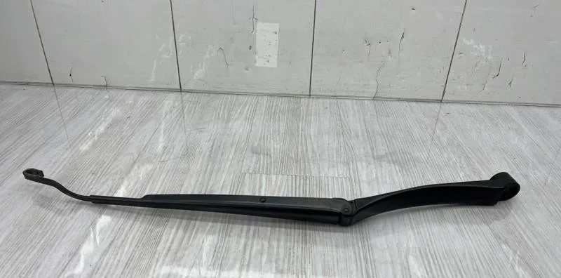 Bras essuie-glace avant droit TOYOTA RAV4 3 PHASE 3 occasion