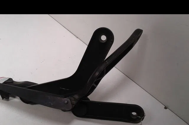 Bras essuie-glace avant Ford C-MAX (DM2) 1.6 tdci (2007-2010) 5 portes occasion