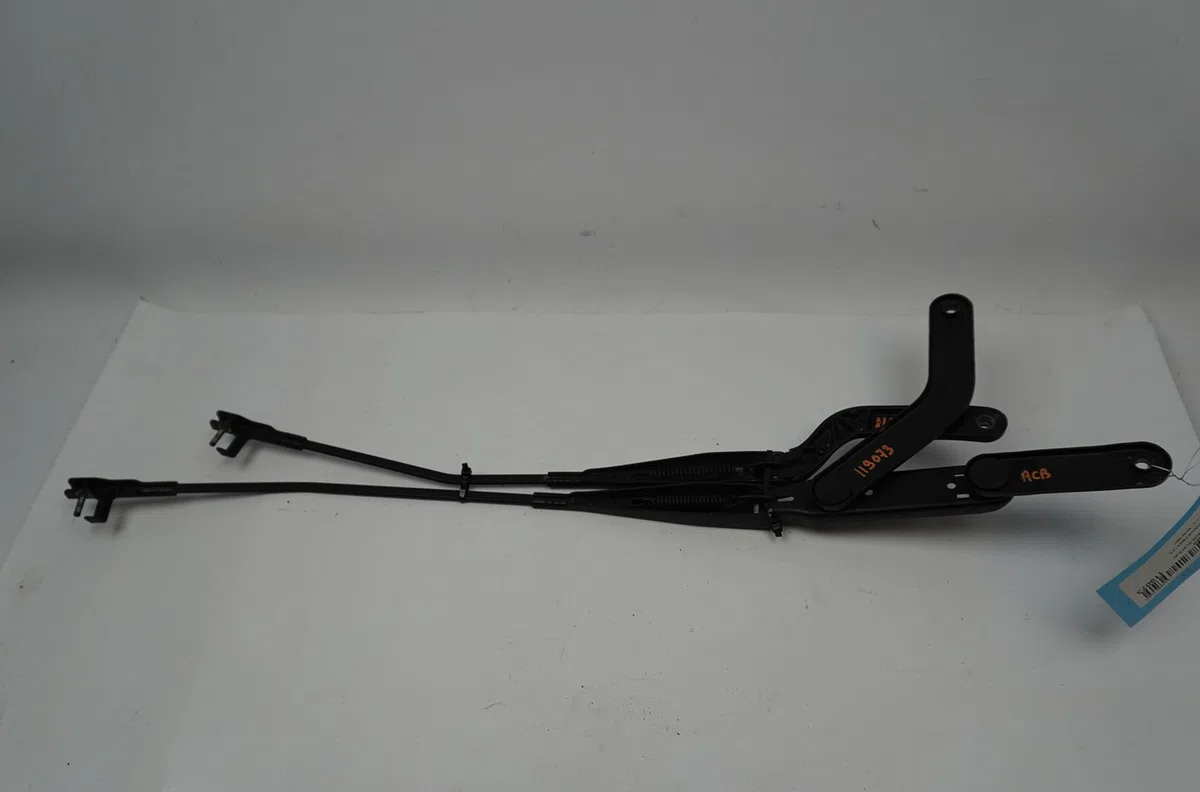 Bras essuie-glace avant Ford FOCUS C-MAX (DM2) 2.0 tdci (2003-2007) occasion
