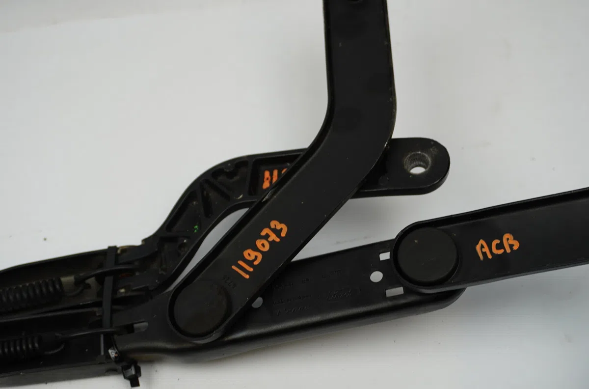 Bras essuie-glace avant Ford FOCUS C-MAX (DM2) 2.0 tdci (2003-2007) occasion