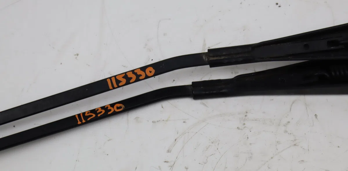 Bras essuie-glace avant Ford MONDEO IV (BA7) 2.2 tdci (2010-2015) occasion