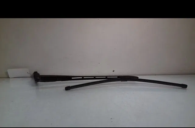 Bras essuie-glace avant gauche Audi A4 B7 Avant (8ED) 2.0 tdi (2004-2008) occasion