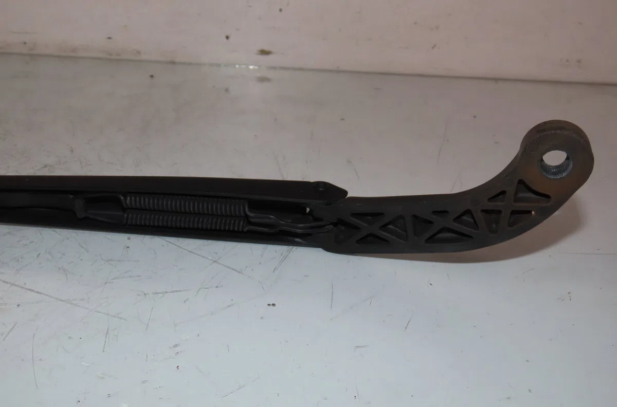 Bras essuie-glace avant gauche Audi TT (8N3) 1.8 t (1998-2006) occasion