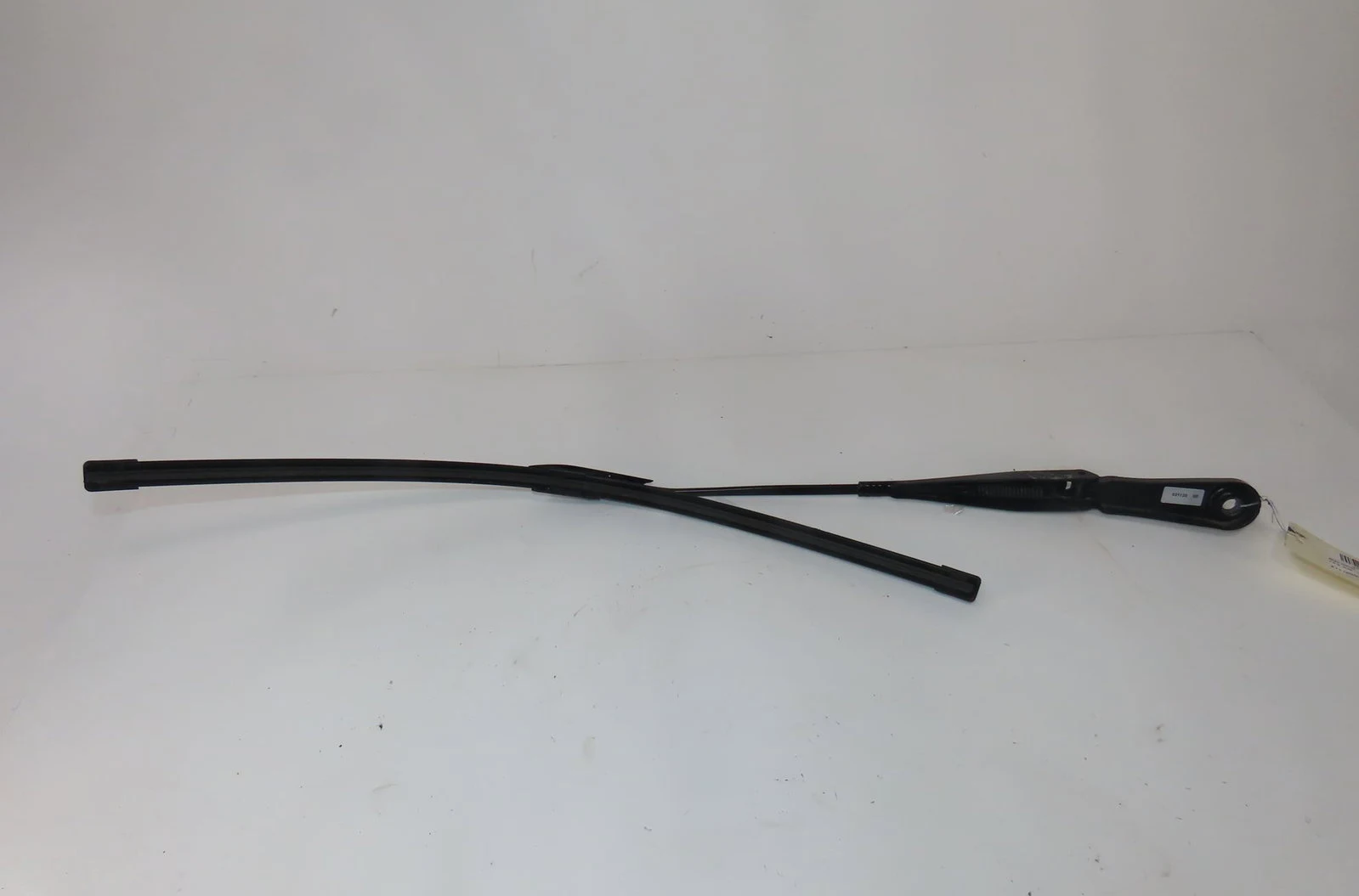 Bras essuie-glace avant gauche Bmw 1 (F40) 116 d (2019) occasion