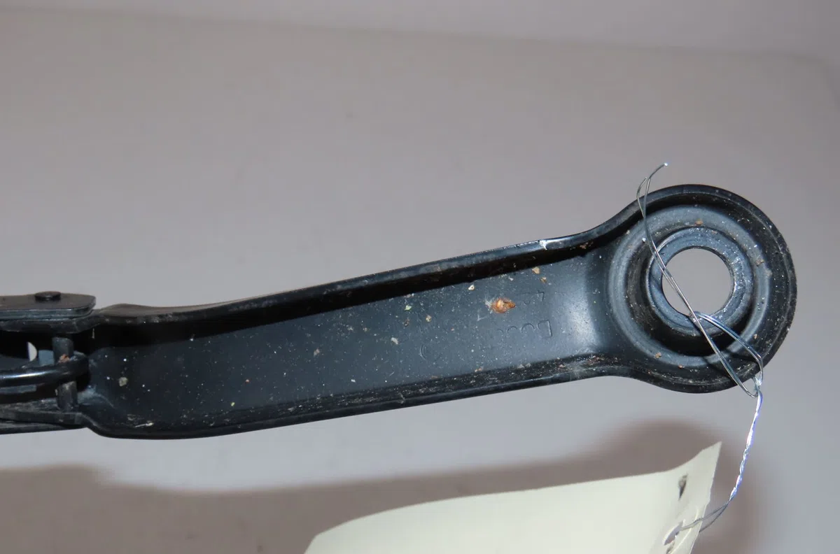 Bras essuie-glace avant gauche Bmw 3 (E46) 323 i (1998-2000) occasion
