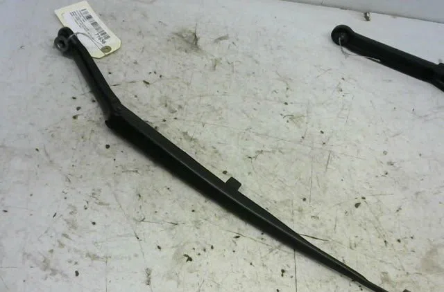 Bras essuie-glace avant gauche Bmw 3 (E46) 330 xd (2000-2003) occasion