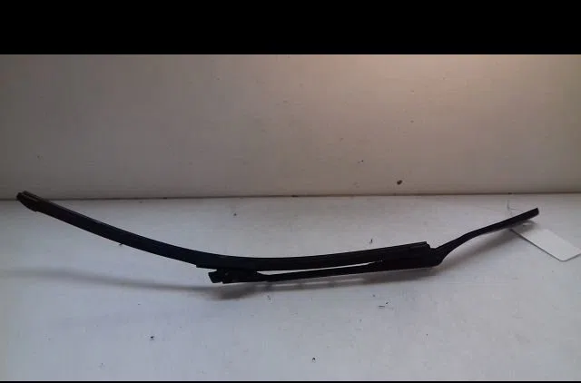Bras essuie-glace avant gauche Bmw 3 (E90) 318 d (2007-2011) occasion
