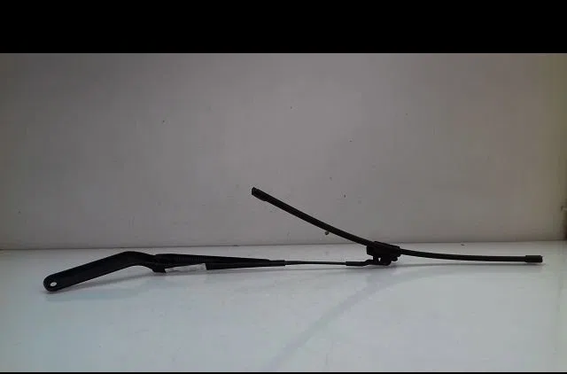 Bras essuie-glace avant gauche Bmw X6 (E71, E72) Xdrive 35 d (2008-2010) occasion
