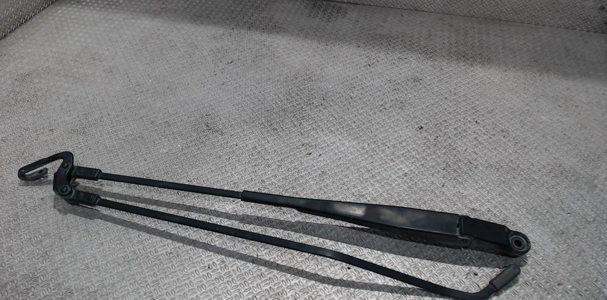 Bras essuie-glace avant gauche Citroen C1 (PM_, PN_) 1.0 (2005-2014) 5 portes occasion