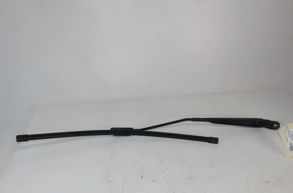 Bras essuie-glace avant gauche Citroen C3 PICASSO (SH_) 1.6 hdi 90 (2010) 5 portes occasion
