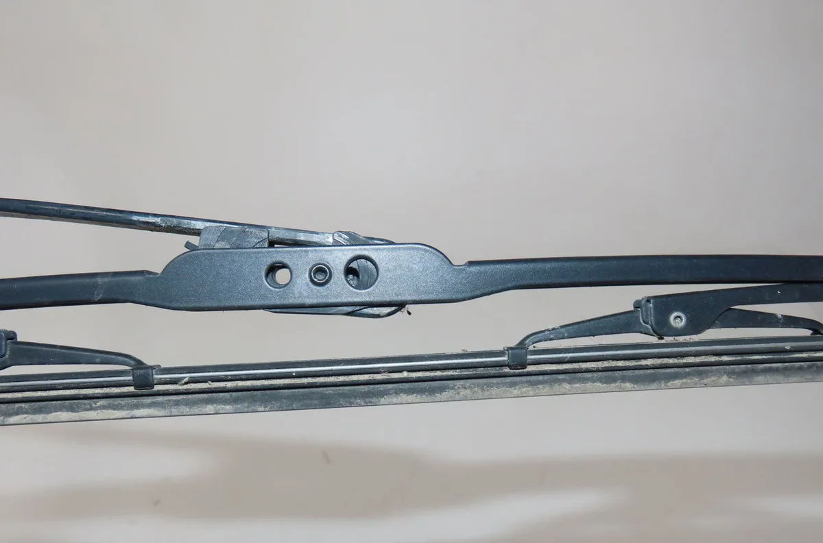 Bras essuie-glace avant gauche Citroen XSARA (N1) 1.6 16v (2000-2005) 5 portes occasion
