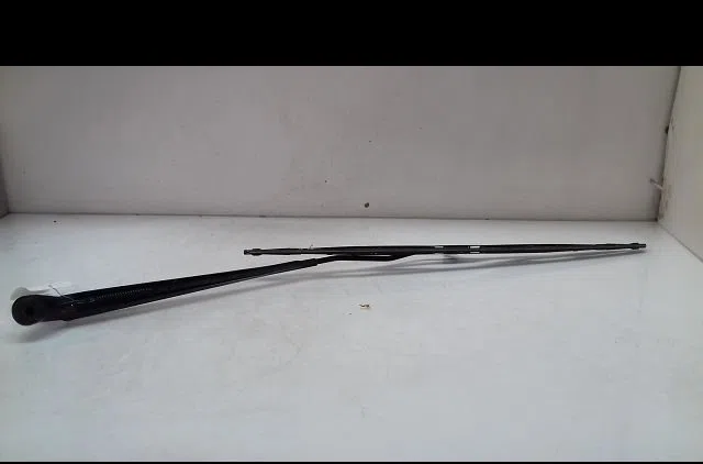 Bras essuie-glace avant gauche Citroën XSARA PICASSO (N68) 2.0 hdi (1999-2011) 5 portes occasion