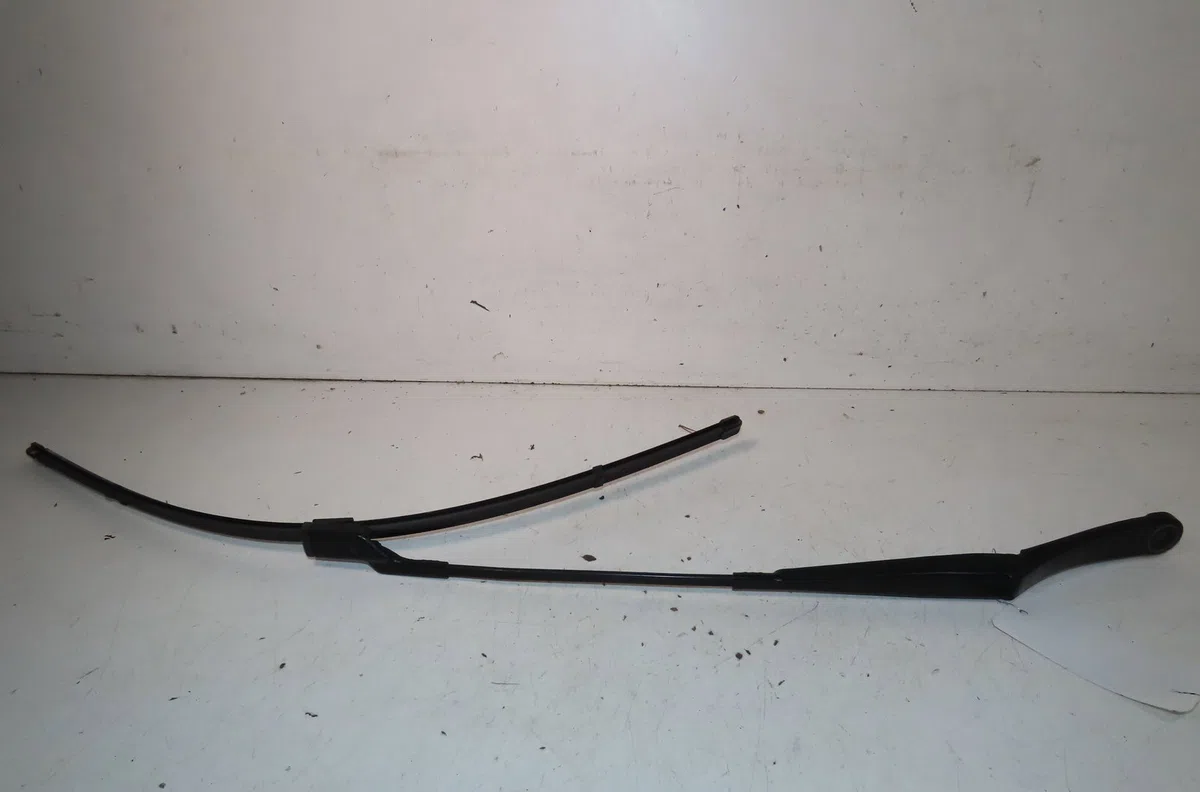 Bras essuie-glace avant gauche Ford PUMA (J2K, CF7) 1.0 flexifuel (2021) occasion