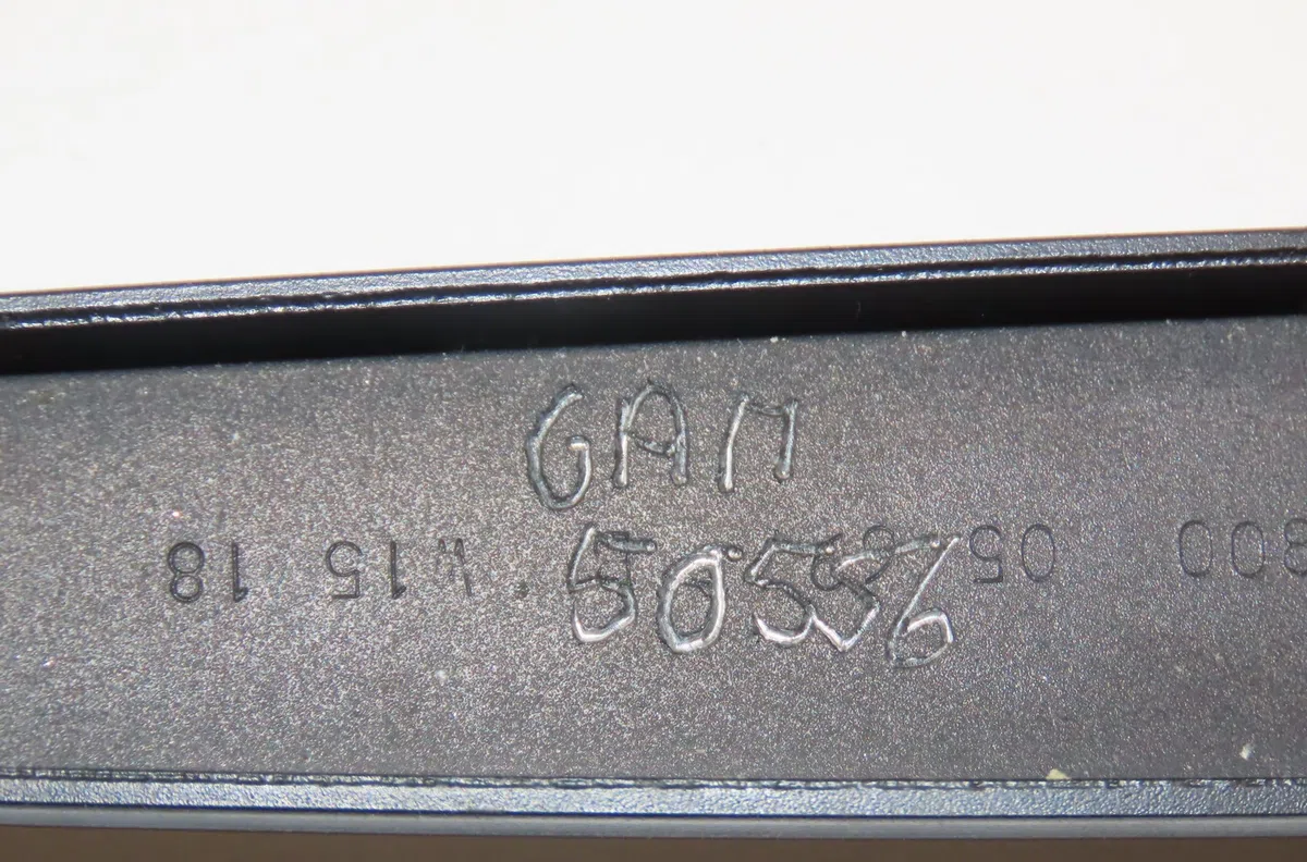 Bras essuie-glace avant gauche Iveco DAILY VI Camion plate-forme-Châssis 35s18, 35c18, 40c18, 50c18, 60c18, 65c18, 70c18