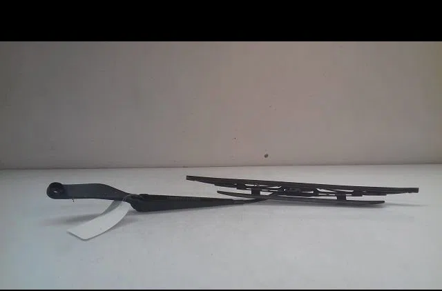 Bras essuie-glace avant gauche Mazda MX-5 III (NC) 1.8 (nc18) (2005-2014) occasion