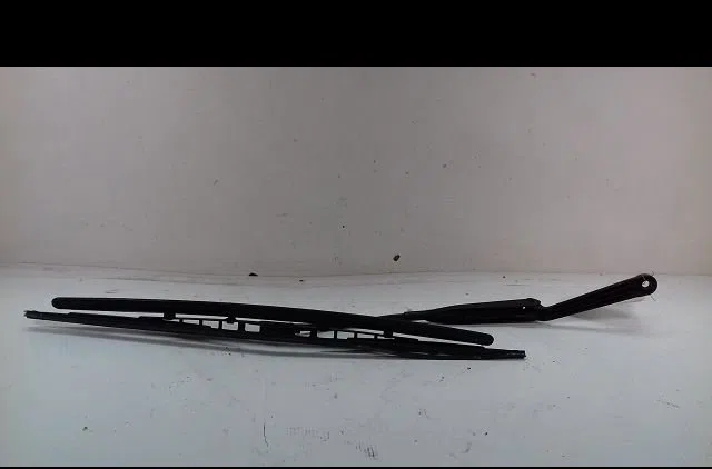 Bras essuie-glace avant gauche Mercedes-benz SLK (R170) 200 kompressor (170.444) (2000-2004) occasion