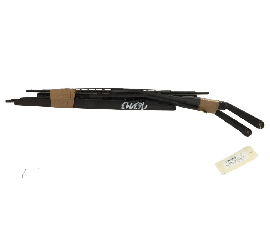 Bras essuie-glace avant gauche Mercedes-benz SLK (R170) 230 kompressor (170.447) (1996-2000) occasion