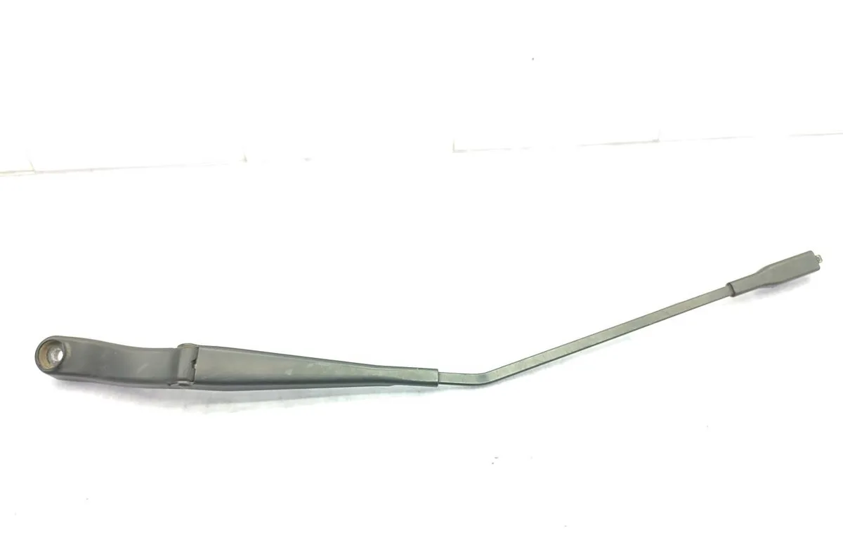 Bras essuie-glace avant gauche MERCEDES CLASSE A 169 PHASE 1 occasion