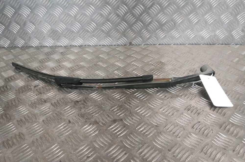 Bras essuie-glace avant gauche Mitsubishi PAJERO II (V3_W, V2_W, V4_W) 2.8 td (v46w, v26w) (1994-1999) occasion