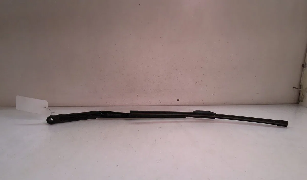 Bras essuie-glace avant gauche Nissan MICRA IV (K13K) 1.2 dig-s (2011-2015) occasion