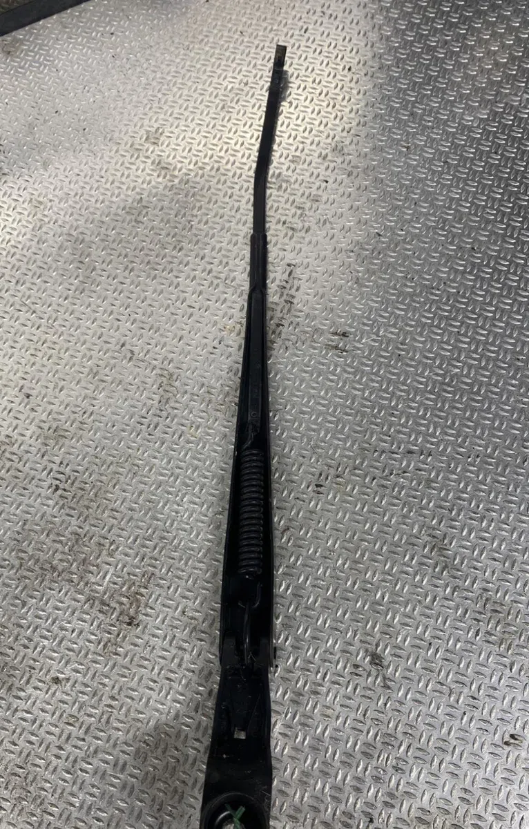 Bras essuie-glace avant gauche NISSAN NOTE 2  NOTE 2 occasion