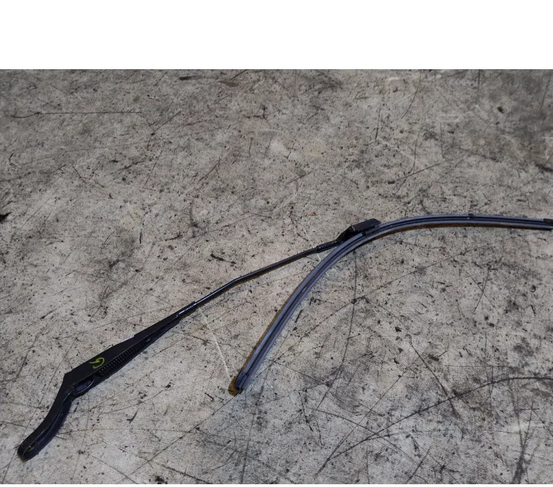 BRAS ESSUIE-GLACE AVANT GAUCHE PEUGEOT 208 9673291980