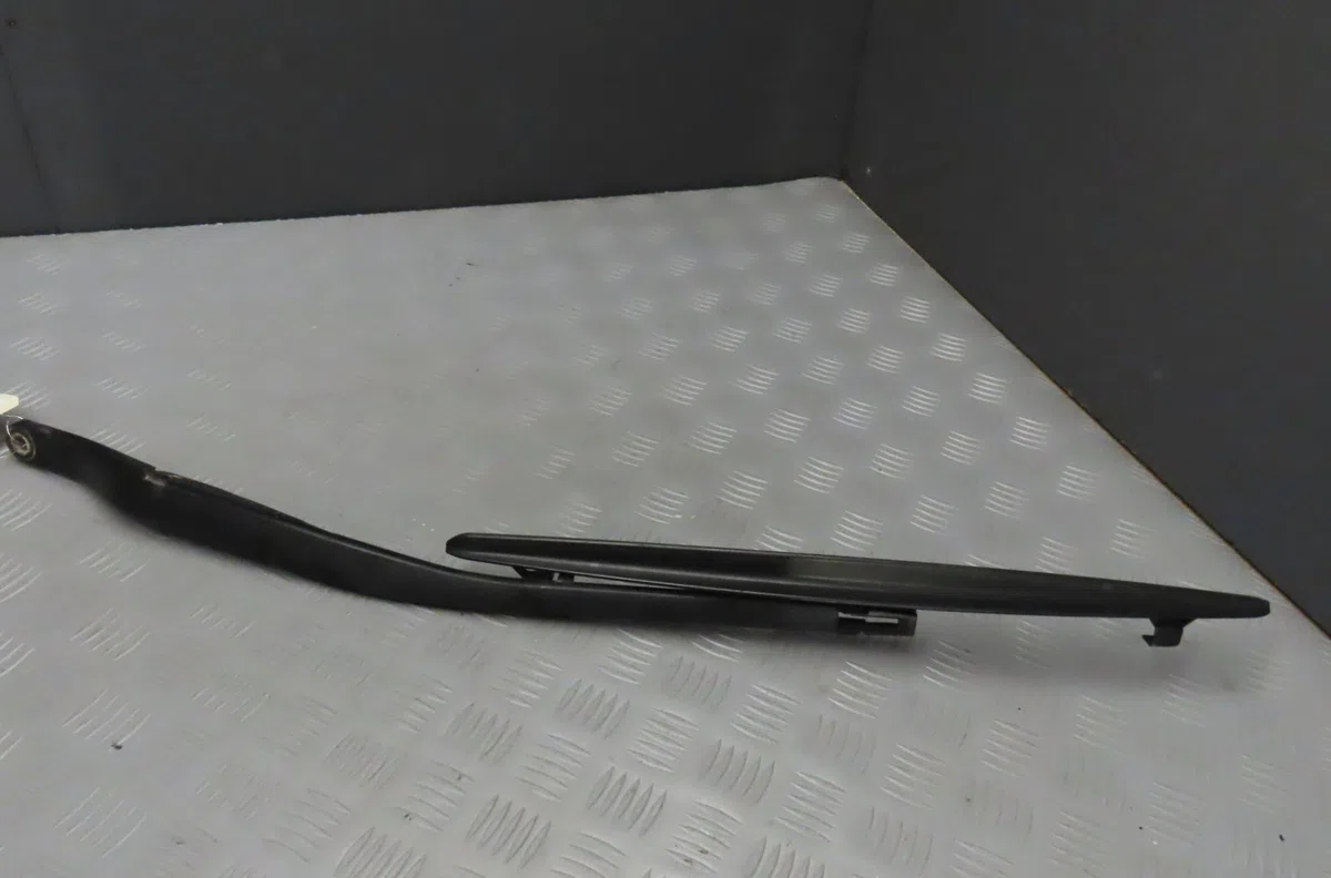 Bras essuie-glace avant gauche PEUGEOT 607 2009 occasion